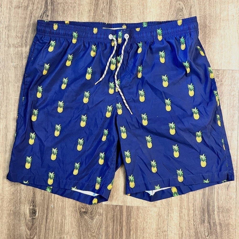 Maamgic Navy Pineapple Swim Trunks/Swimsuit Sz XXL